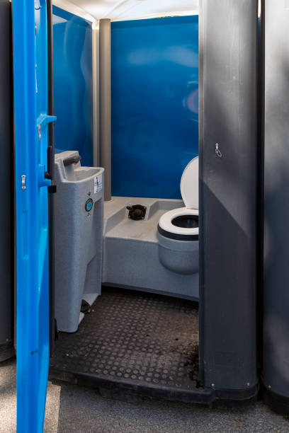 Best Portable restroom trailer rental  in Three Lakes, FL